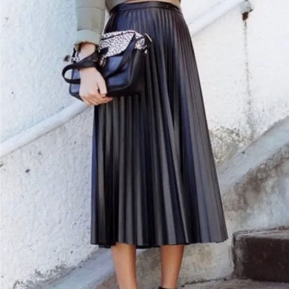Seven for all mankind pleated leather skirt